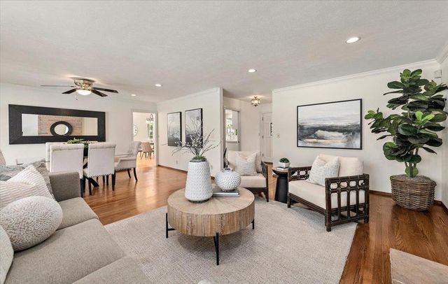 925 S Baywood Avenue, San Jose, CA 95128