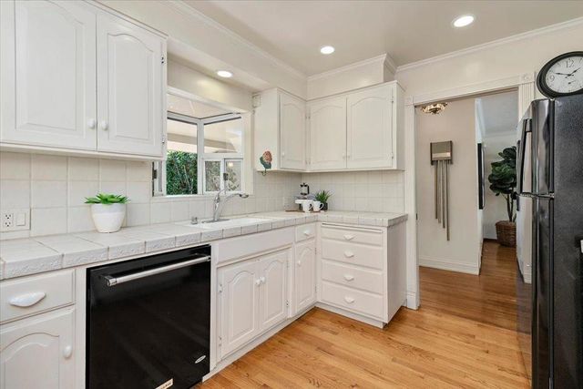 925 S Baywood Avenue, San Jose, CA 95128