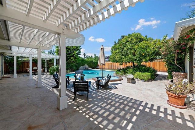 925 S Baywood Avenue, San Jose, CA 95128