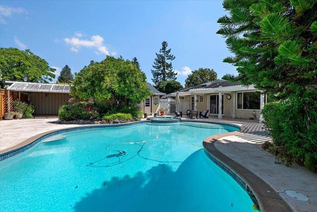 925 S Baywood Avenue, San Jose, CA 95128