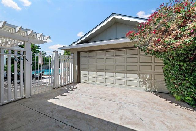 925 S Baywood Avenue, San Jose, CA 95128