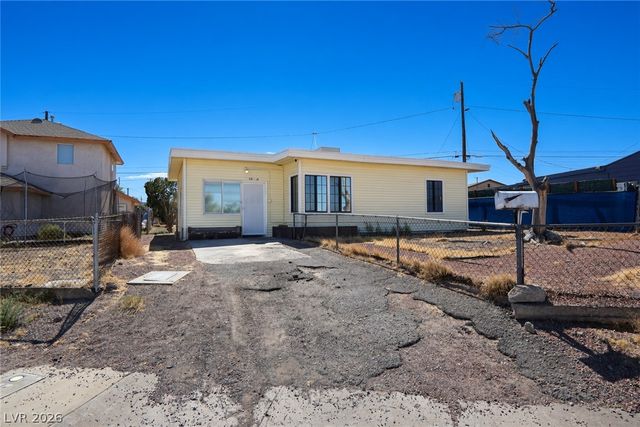 123 West Victory Road, Henderson, NV 89015