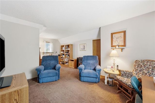 1153 E Frontier Lane, Olathe, KS 66062