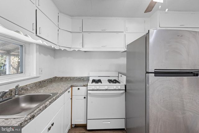 433 S LOGAN AVE, Trenton, NJ 08629