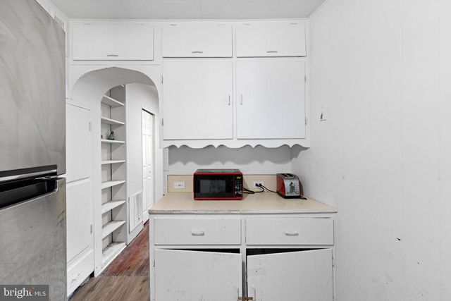 433 S LOGAN AVE, Trenton, NJ 08629