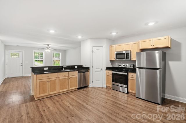 3221 Roberta Road, Concord, NC 28027