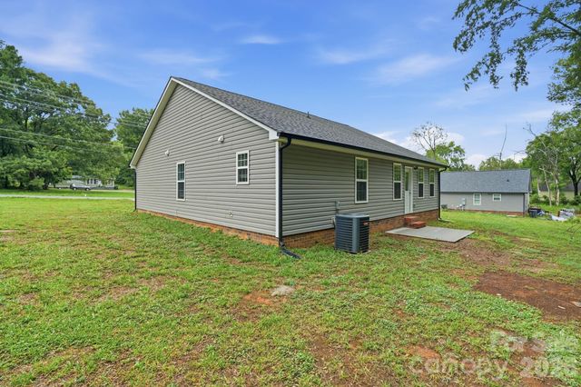 3221 Roberta Road, Concord, NC 28027