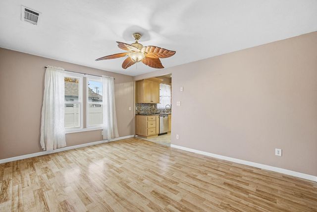 2221 Floral Avenue, Selma, CA 93662