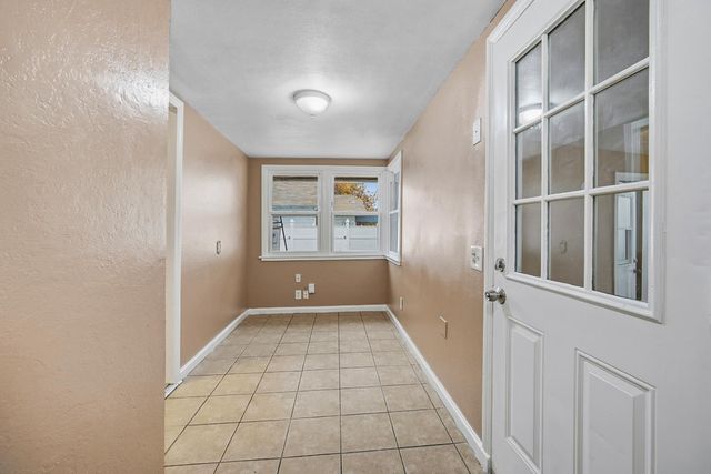 2221 Floral Avenue, Selma, CA 93662