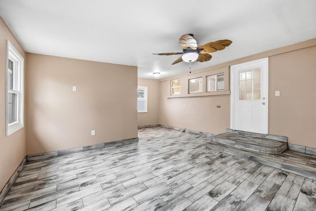 2221 Floral Avenue, Selma, CA 93662