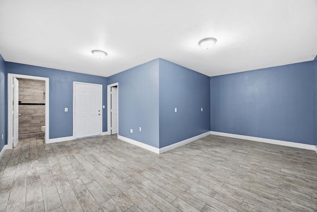 2221 Floral Avenue, Selma, CA 93662