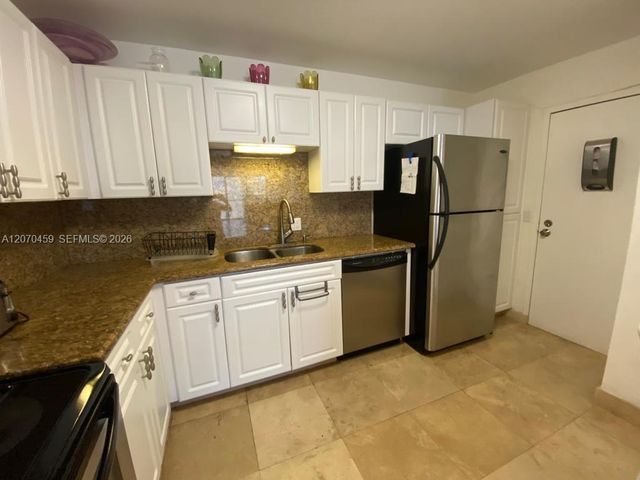 2101 S Ocean Drive 501, Hollywood, FL 33019