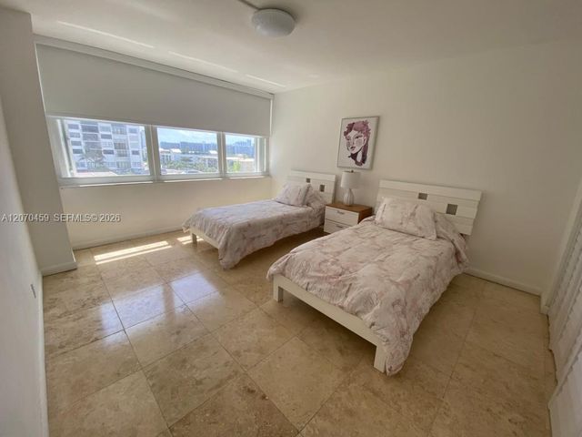 2101 S Ocean Drive 501, Hollywood, FL 33019