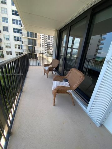 2101 S Ocean Drive 501, Hollywood, FL 33019