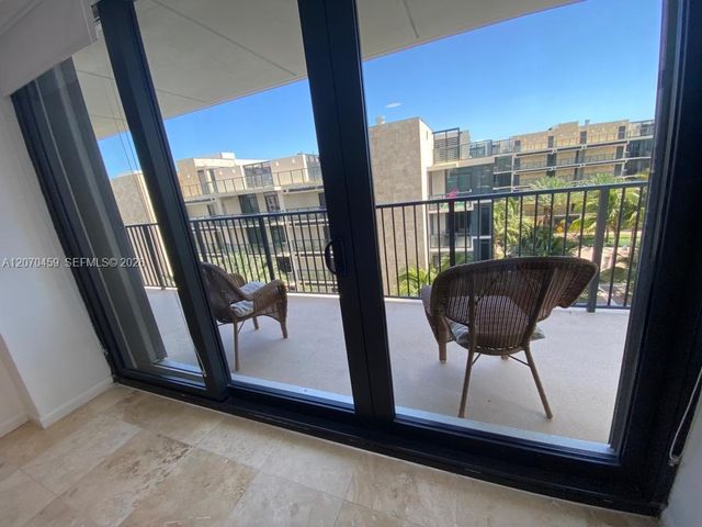 2101 S Ocean Drive 501, Hollywood, FL 33019