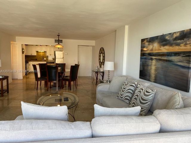 2101 S Ocean Drive 501, Hollywood, FL 33019