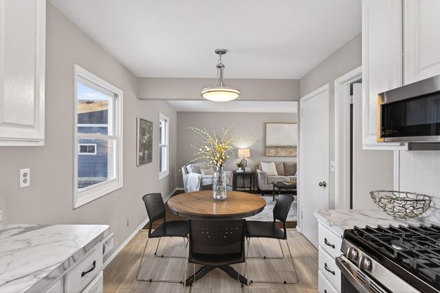 653 109th Avenue NW, Coon Rapids, MN 55448