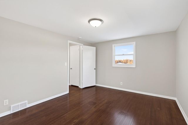 653 109th Avenue NW, Coon Rapids, MN 55448