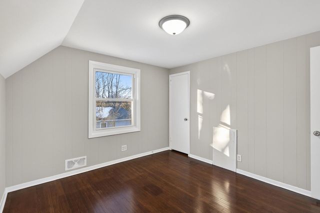 653 109th Avenue NW, Coon Rapids, MN 55448