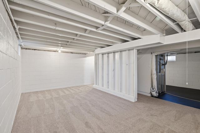 653 109th Avenue NW, Coon Rapids, MN 55448