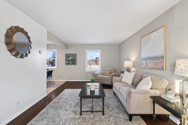 653 109th Avenue NW, Coon Rapids, MN 55448