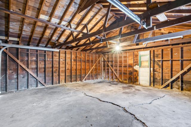 653 109th Avenue NW, Coon Rapids, MN 55448