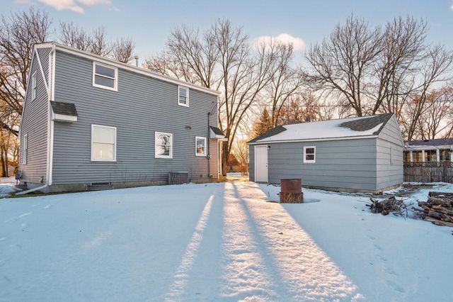 653 109th Avenue NW, Coon Rapids, MN 55448