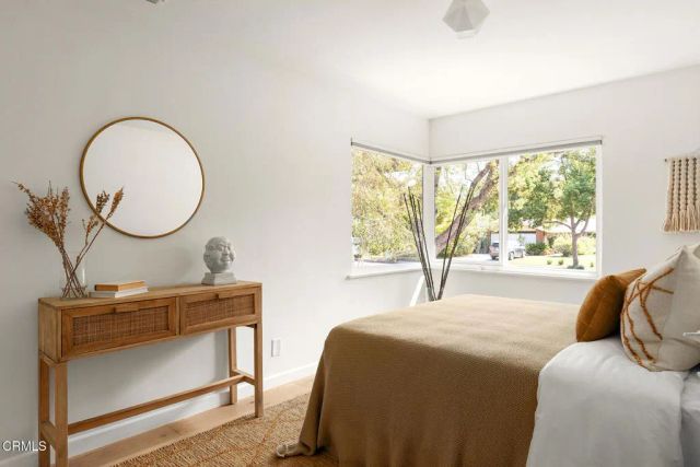 935 S Euclid Avenue, Pasadena, CA 91106