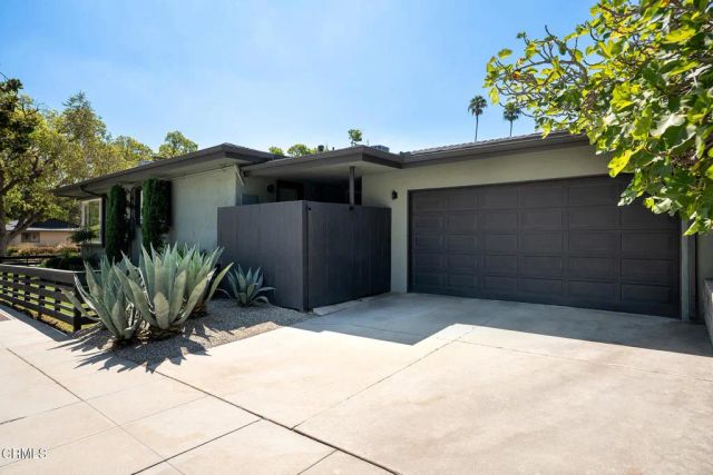 935 S Euclid Avenue, Pasadena, CA 91106