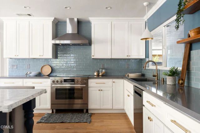 935 S Euclid Avenue, Pasadena, CA 91106
