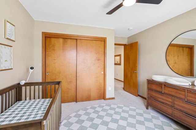 1120 Black Walnut Pass, Johnson Creek, WI 53038