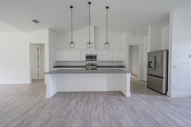 18526 SEAVIEW STREET, Orlando, FL 32833