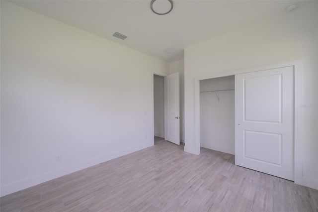 18526 SEAVIEW STREET, Orlando, FL 32833
