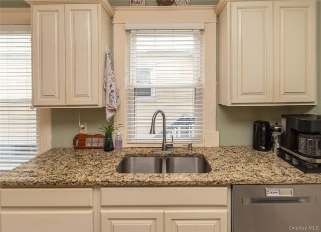 17 Streit Avenue, Poughkeepsie, NY 12603