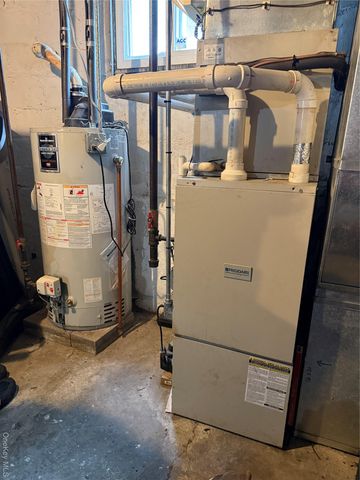 17 Streit Avenue, Poughkeepsie, NY 12603