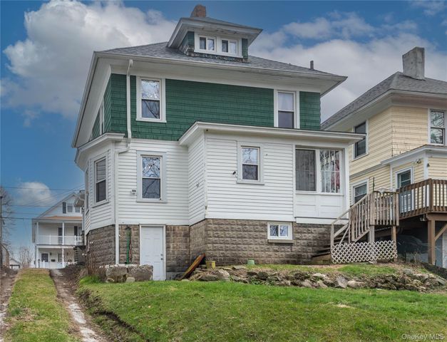 17 Streit Avenue, Poughkeepsie, NY 12603