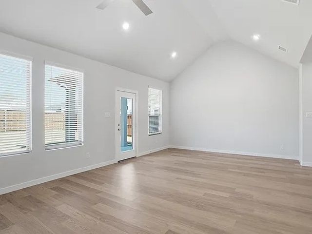 641 Poppy Lane, Lavon, TX 75166