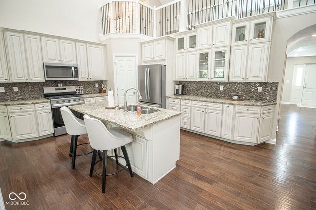 12367 Brompton Road, Carmel, IN 46033