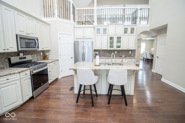 12367 Brompton Road, Carmel, IN 46033