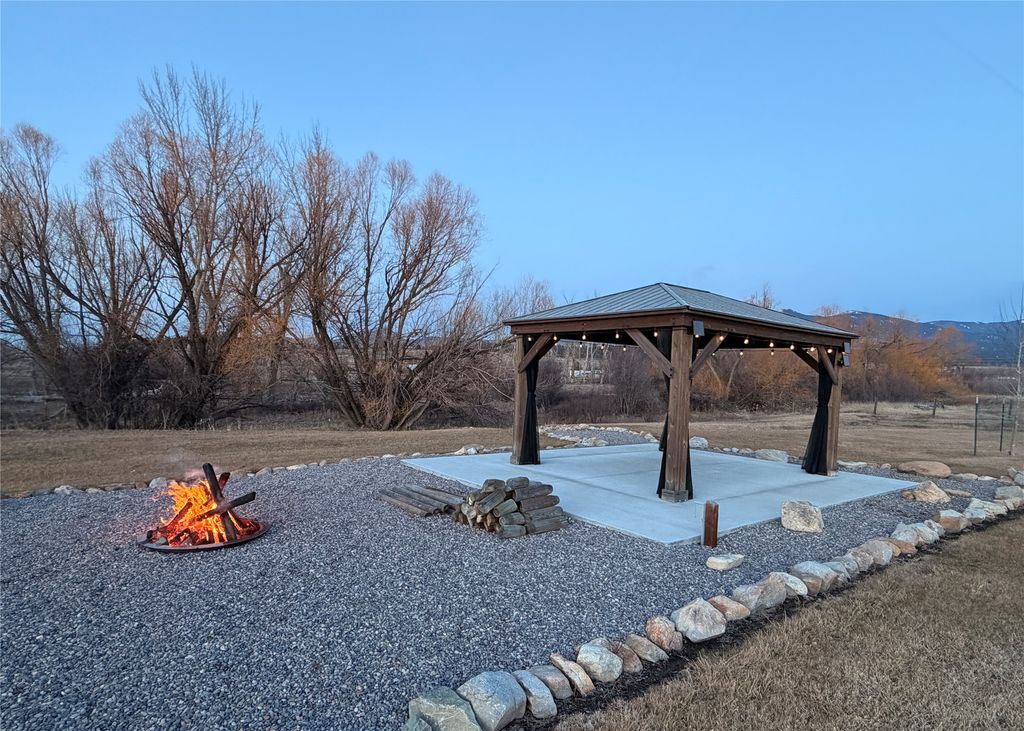 729 Stone Creek Loop, Corvallis, MT 59828 photo 21