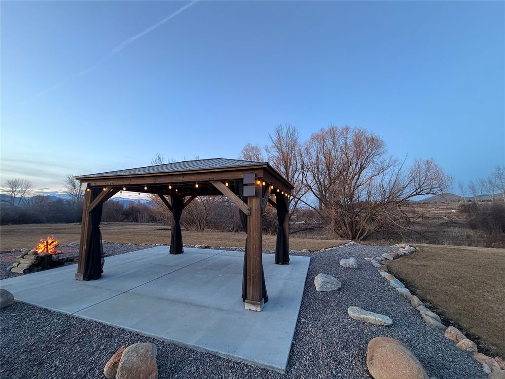 729 Stone Creek Loop, Corvallis, MT 59828 photo 22