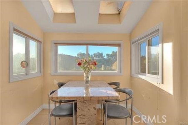 2579 Leicester Drive, Los Angeles, CA 90046