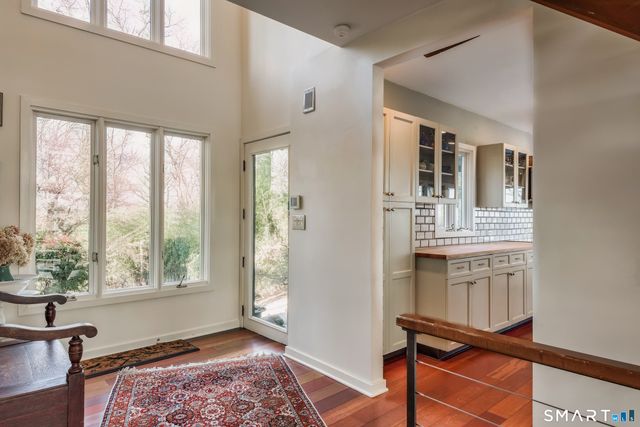 31 Splitrock Road, Norwalk, CT 06854