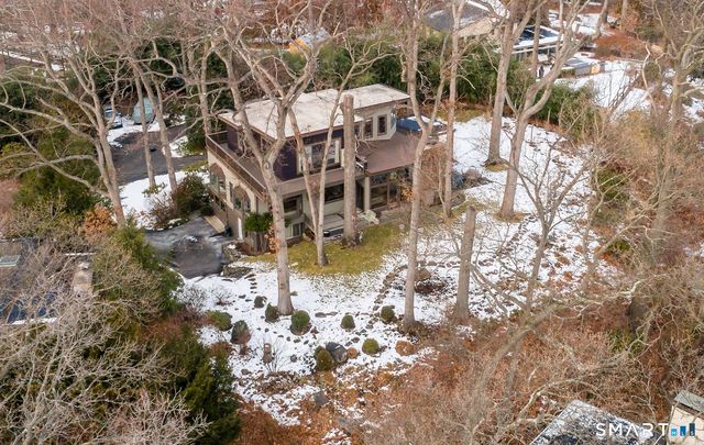 31 Splitrock Road, Norwalk, CT 06854