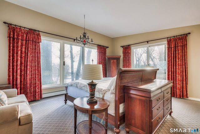 31 Splitrock Road, Norwalk, CT 06854