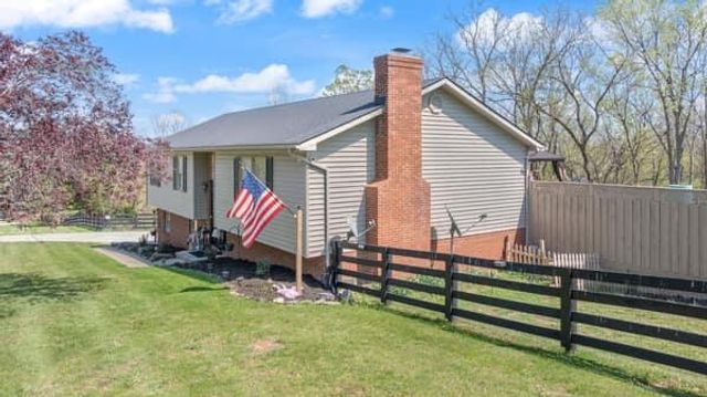 112 Bear Run Road, Richmond, KY 40475