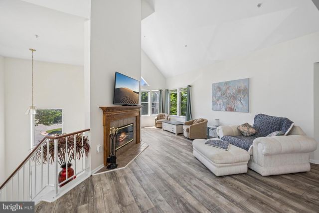 7649 STONY CREEK LN, Ellicott City, MD 21043