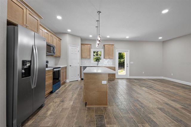 9100 DORIE DRIVE, Trenton, FL 32693