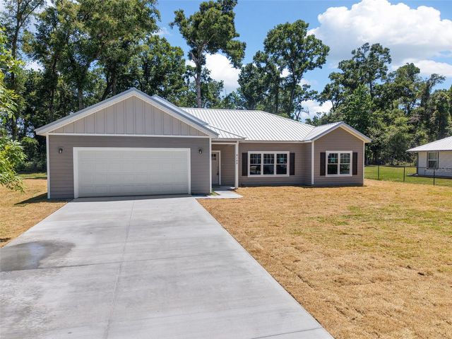 9100 DORIE DRIVE, Trenton, FL 32693
