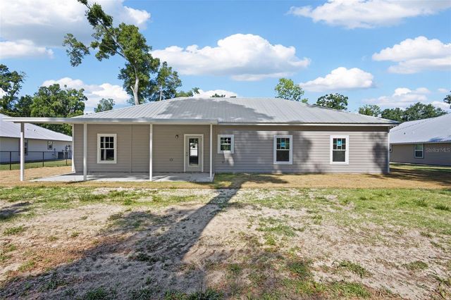 9100 DORIE DRIVE, Trenton, FL 32693